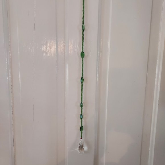 Green glass beaded Suncatcher with 2" Crystal faceted Drop - Picture 2 of 4